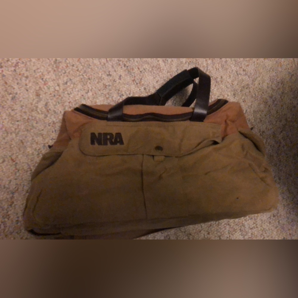 NRA Heavyweight Canvas Duffle Bag EUC